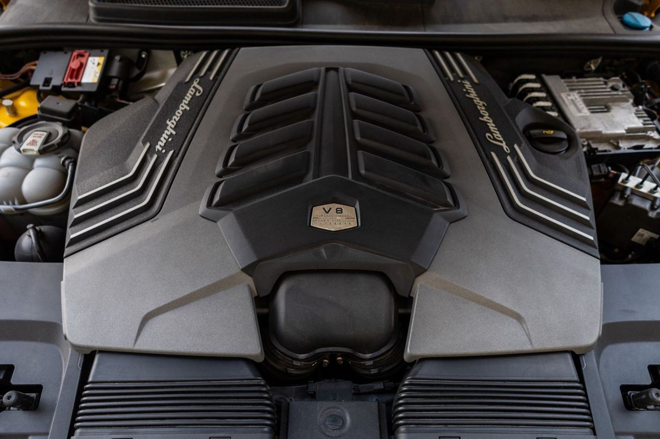 Lamborghini Urus STD 4.0T V8
