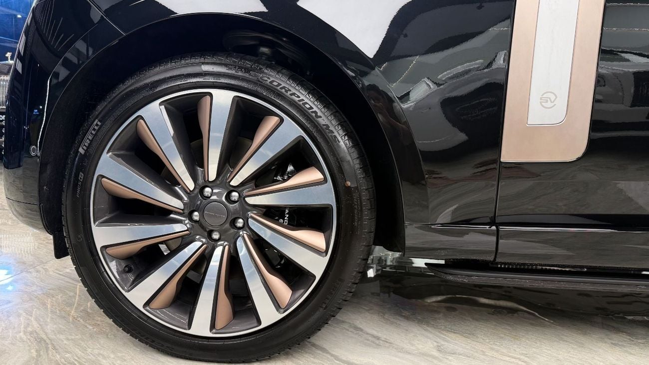 Land Rover Range Rover Sport Range Rover SV - 2026 - Brand New Two Tone Special Color