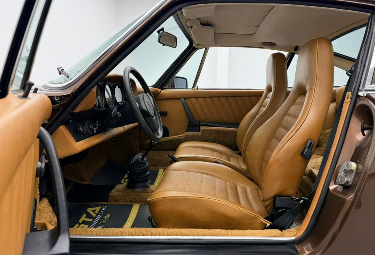 Porsche 911 1976 Porsche Carrera S, Sunroof, Blaupunkt Audio System, Fully Restored, Canadian Specs