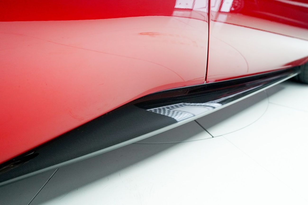 فيراري 296 GTS