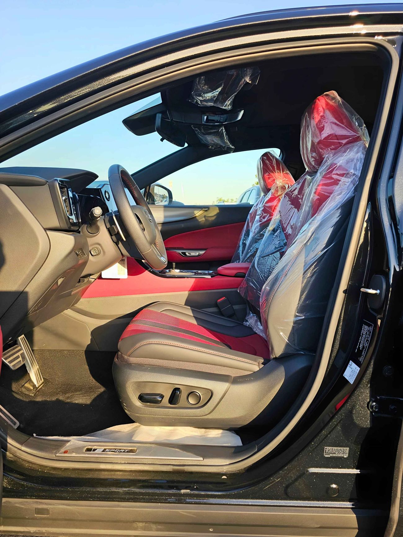 لكزس NX350h F SPORT HYBRID / 2.5L V4 PETROL / 360* CAMERA  WITH PANORAMIC / FULL OPTION (CODE # 69068)