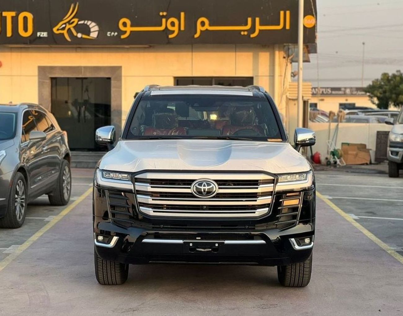 Toyota Land Cruiser TOYOTA LAND CRUISER VXR  (300 SERIES) 3.5 L 4WD