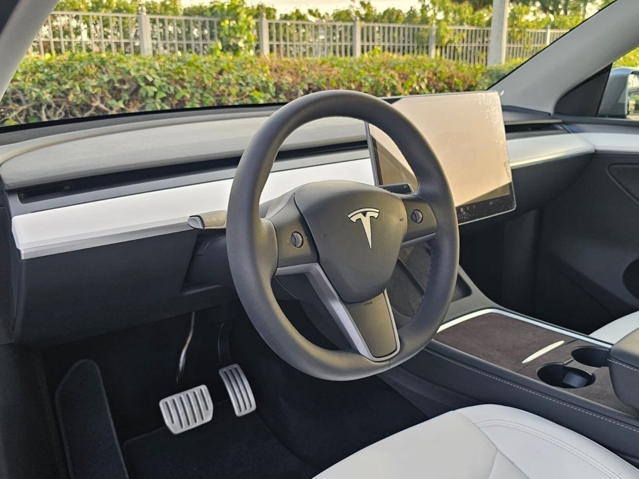 تسلا موديل Y Performance (AWD)