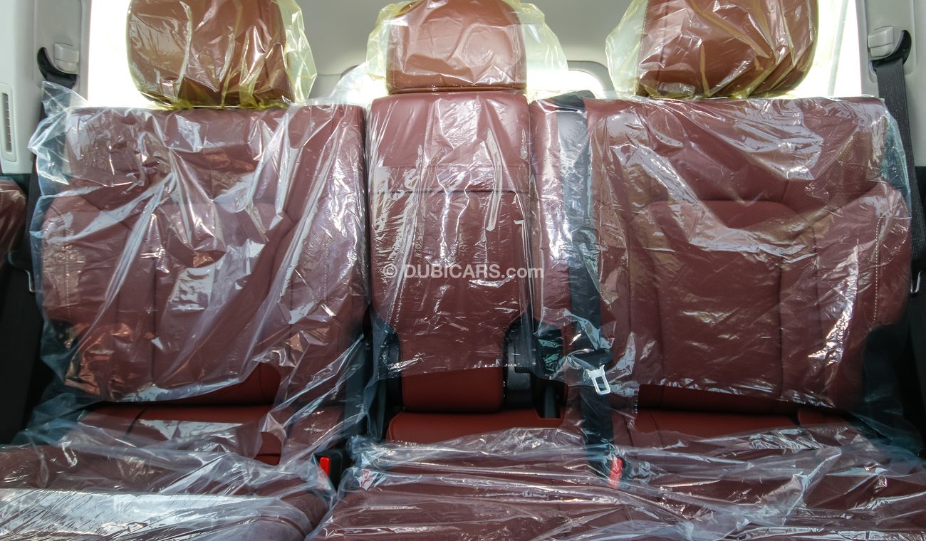 Lexus LX 570 S  18/18