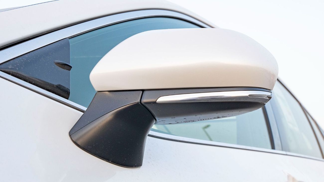 تويوتا كامري 2025 Toyota Camry 2.5L LE Hybrid with panorama roof AT