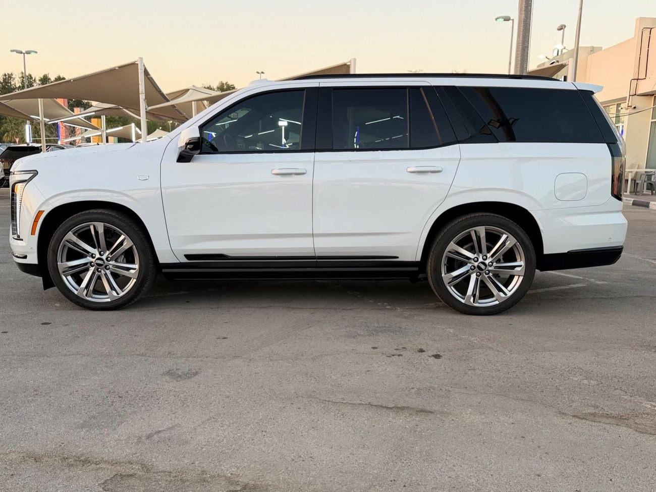 كاديلاك إسكالاد V SERIES