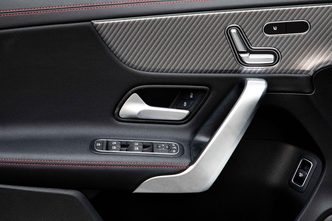 مرسيدس بنز A 200 L Sedan | 2,448 P.M  | 0% Downpayment | Excellent Condition!