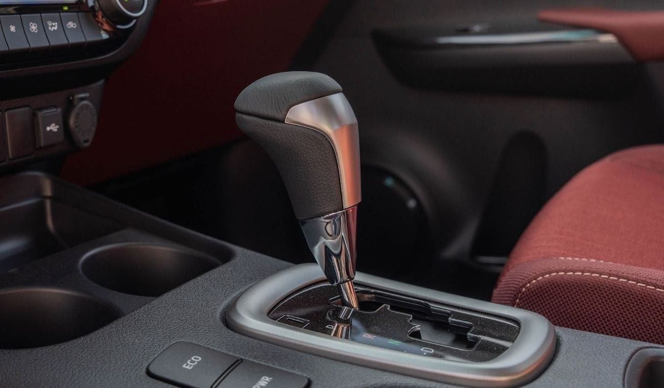 Toyota Hilux 2025 Toyota Hilux TRD SR5 4.0L Petrol AT (Black)