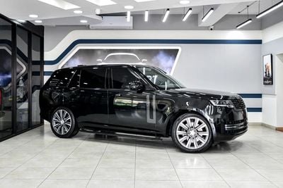 Land Rover Range Rover Vogue First Edition - GCC/ Specs