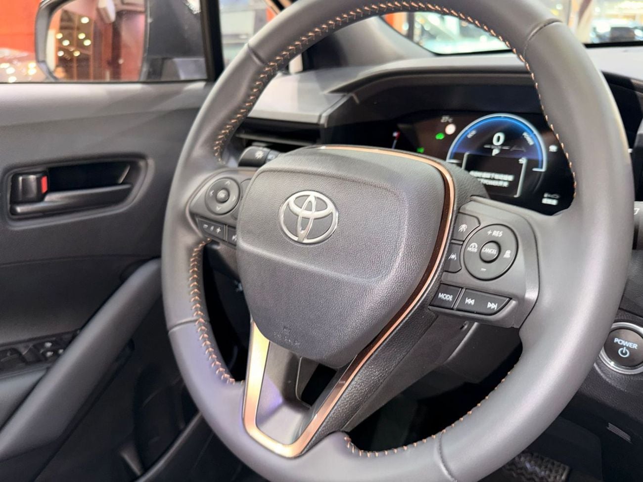 Toyota Corolla Cross 1.8L GLI (HEV)