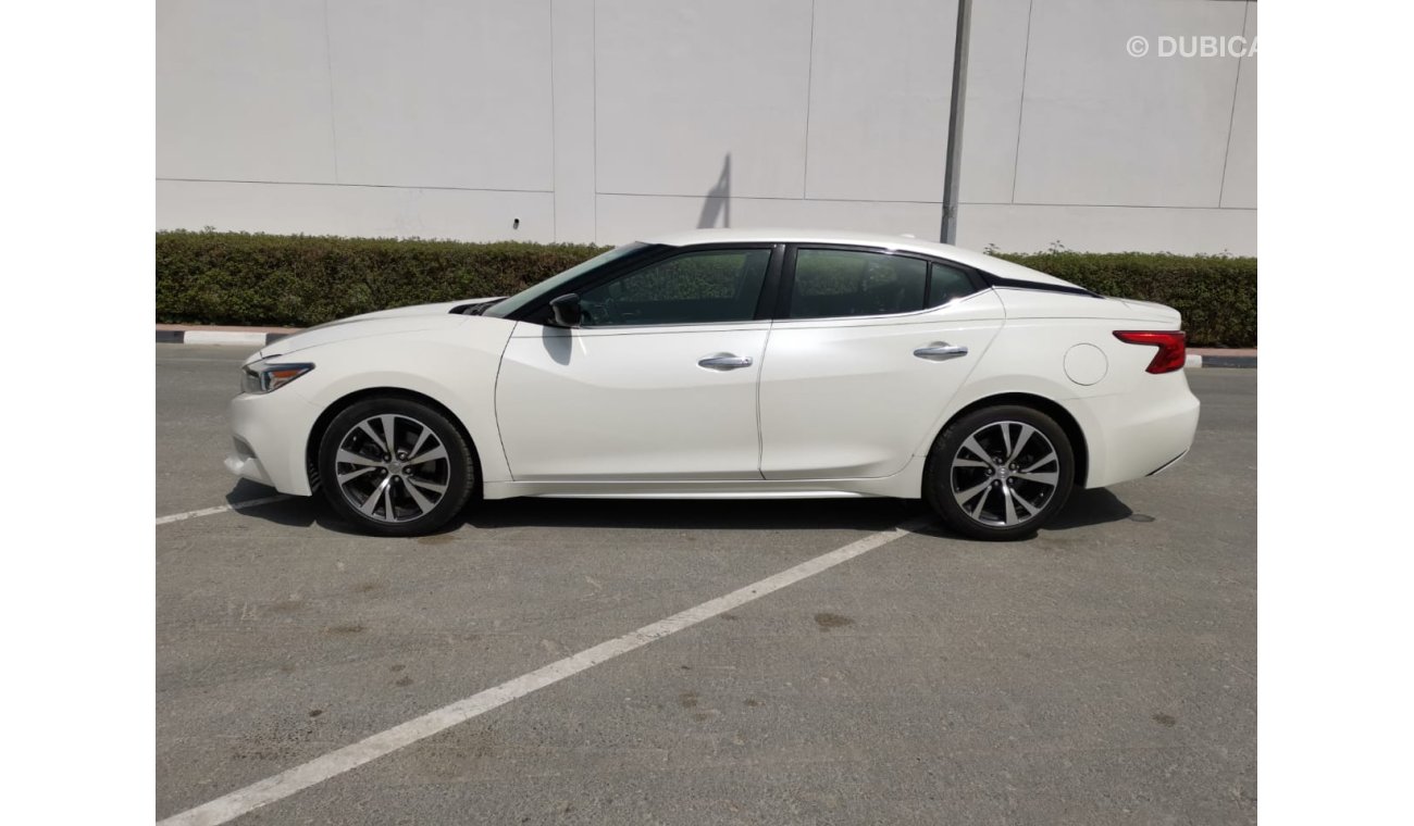 Nissan Maxima Immaculate Condition | 2016 Nissan Maxima 3.5L V6