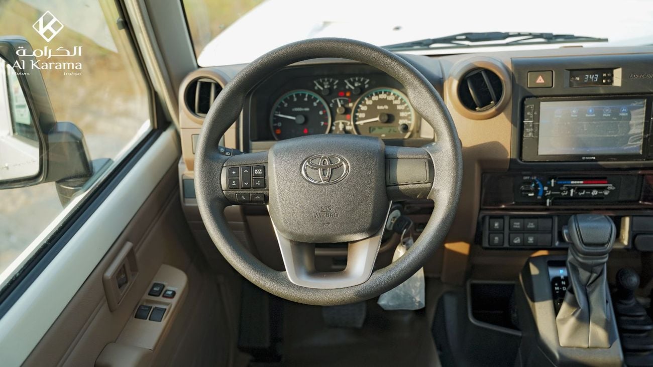 Toyota Land Cruiser 70 4.0L V6 - 4x4 Hard Top with Automatic Transmission - GCC Specs - Dual Tank - Fog Light