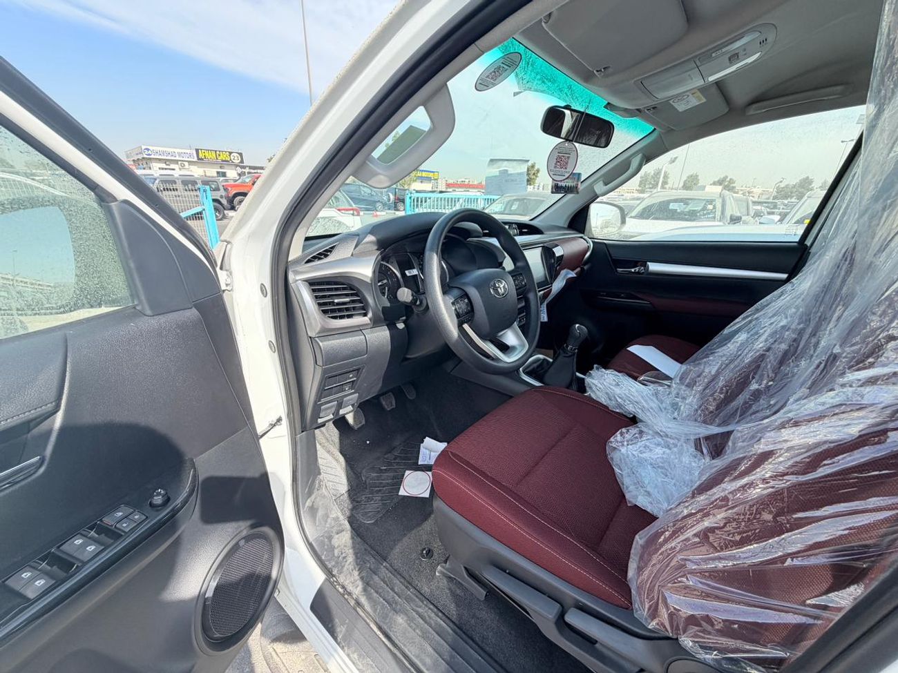 Toyota Hilux GLX 2.7L Double Cab Utility 4WD M/T