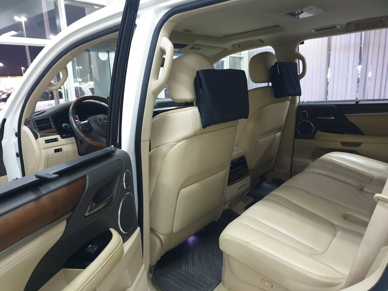لكزس LX 570 Platinum 5.7L