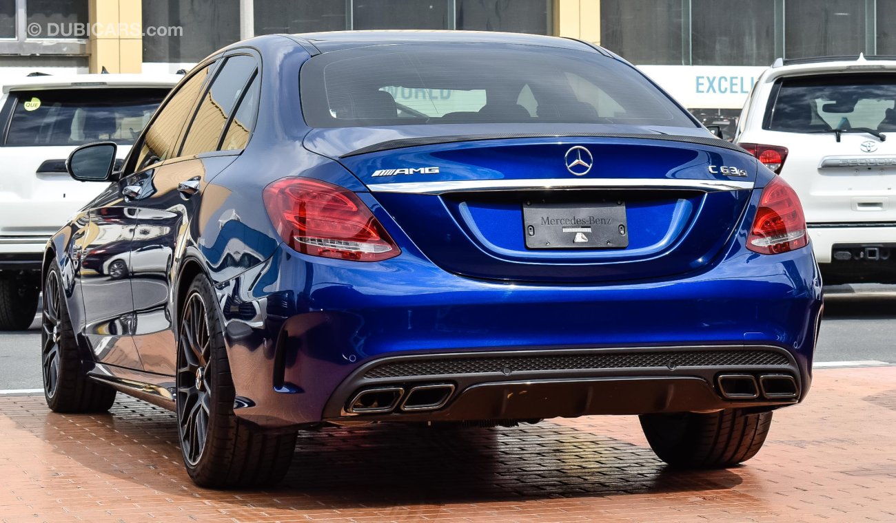 Mercedes-Benz C 63 AMG S V8 BITURBO