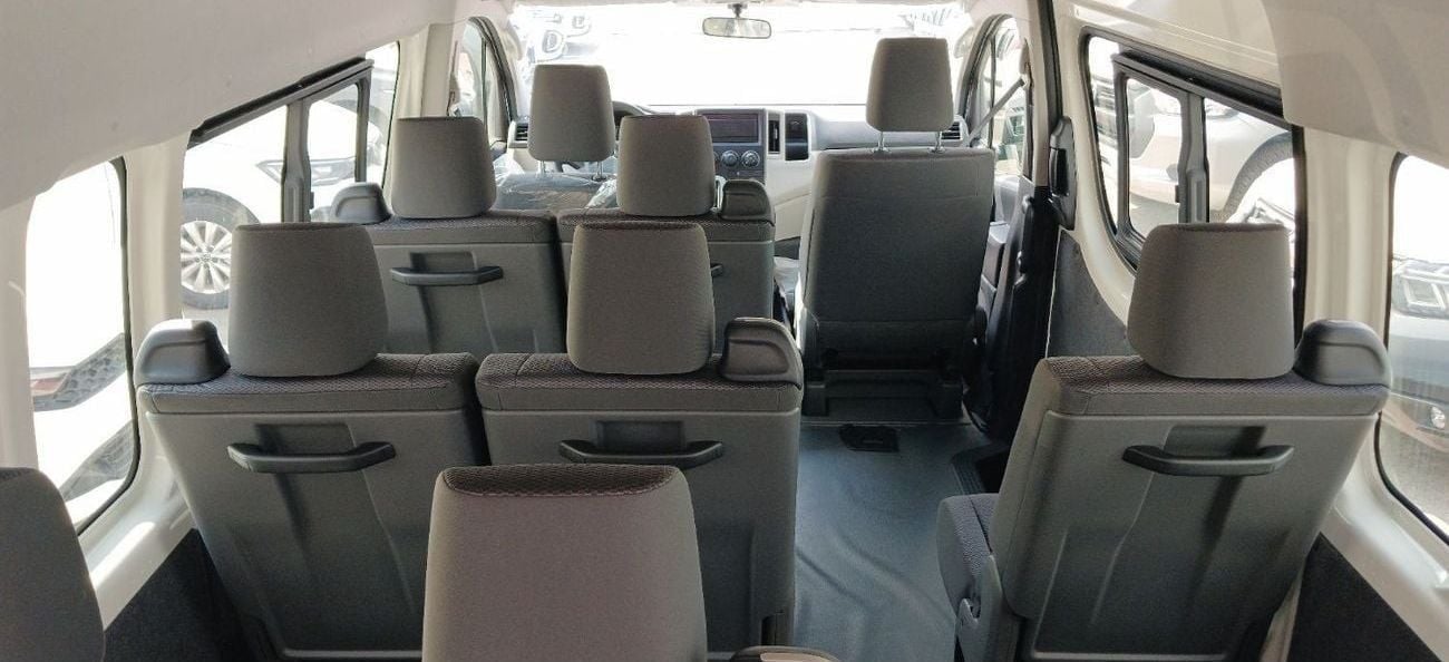 Toyota Hiace DLS - STD ROOF Toyota HiAce Highroof 2.8L Diesel MT 2025YM