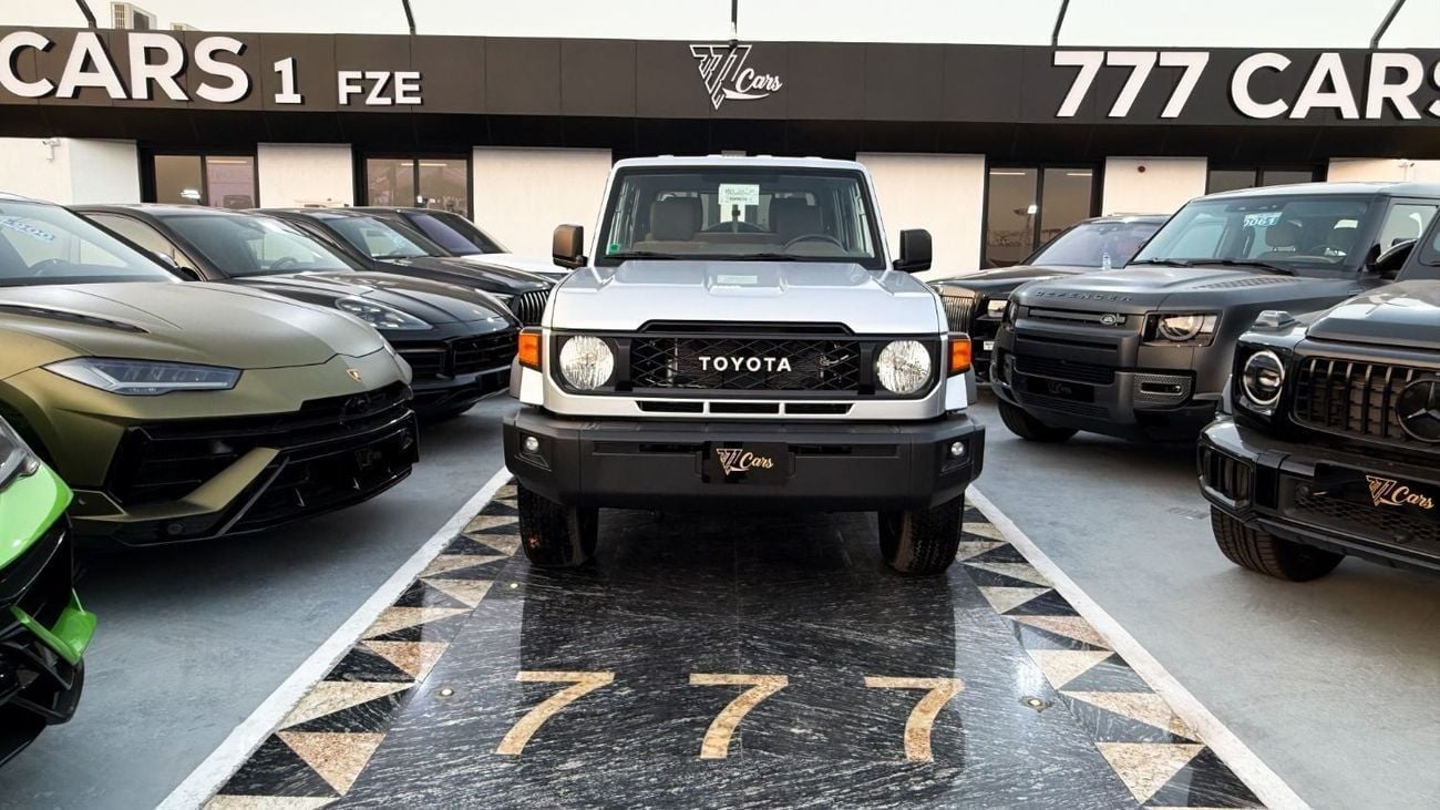 Toyota Land Cruiser Pick Up TOYOTA PICK-UP LC 79 A/T 4.0L V6 - 2025