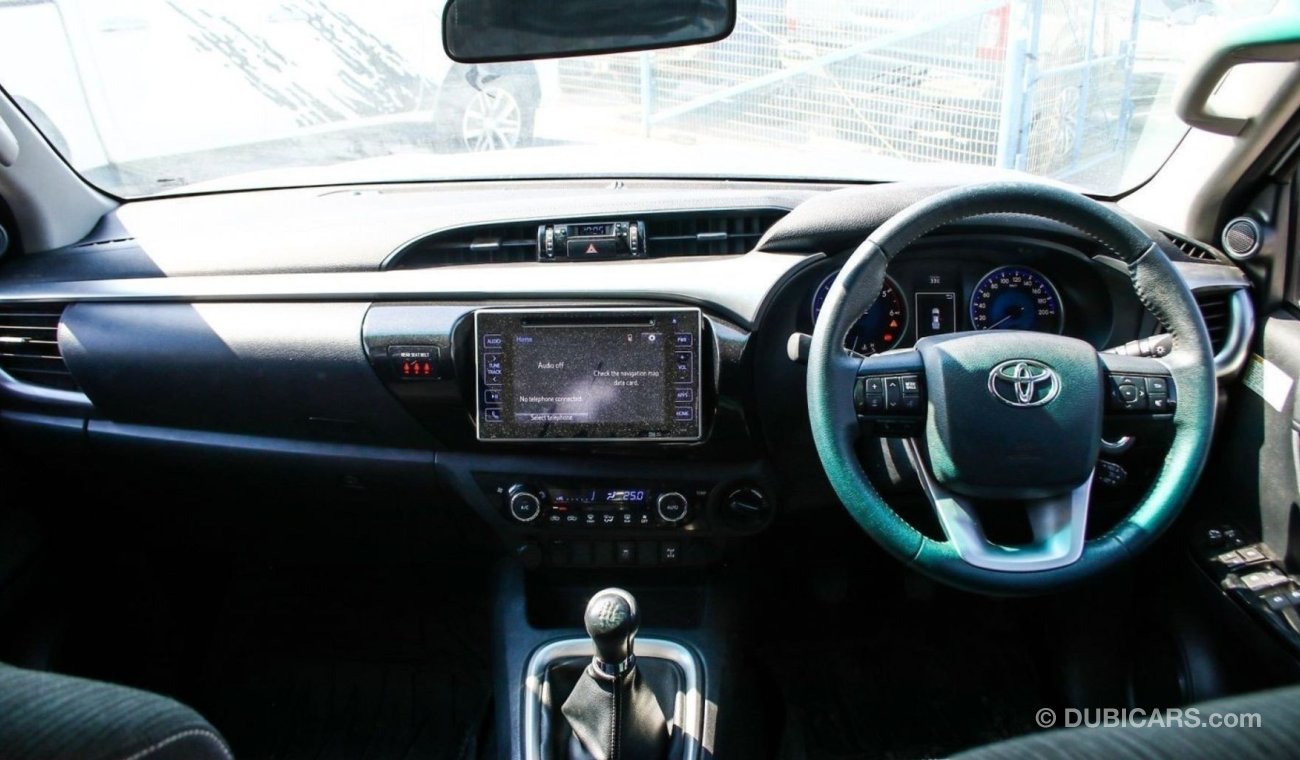 Toyota Hilux SR5 diesel manual low kms as new