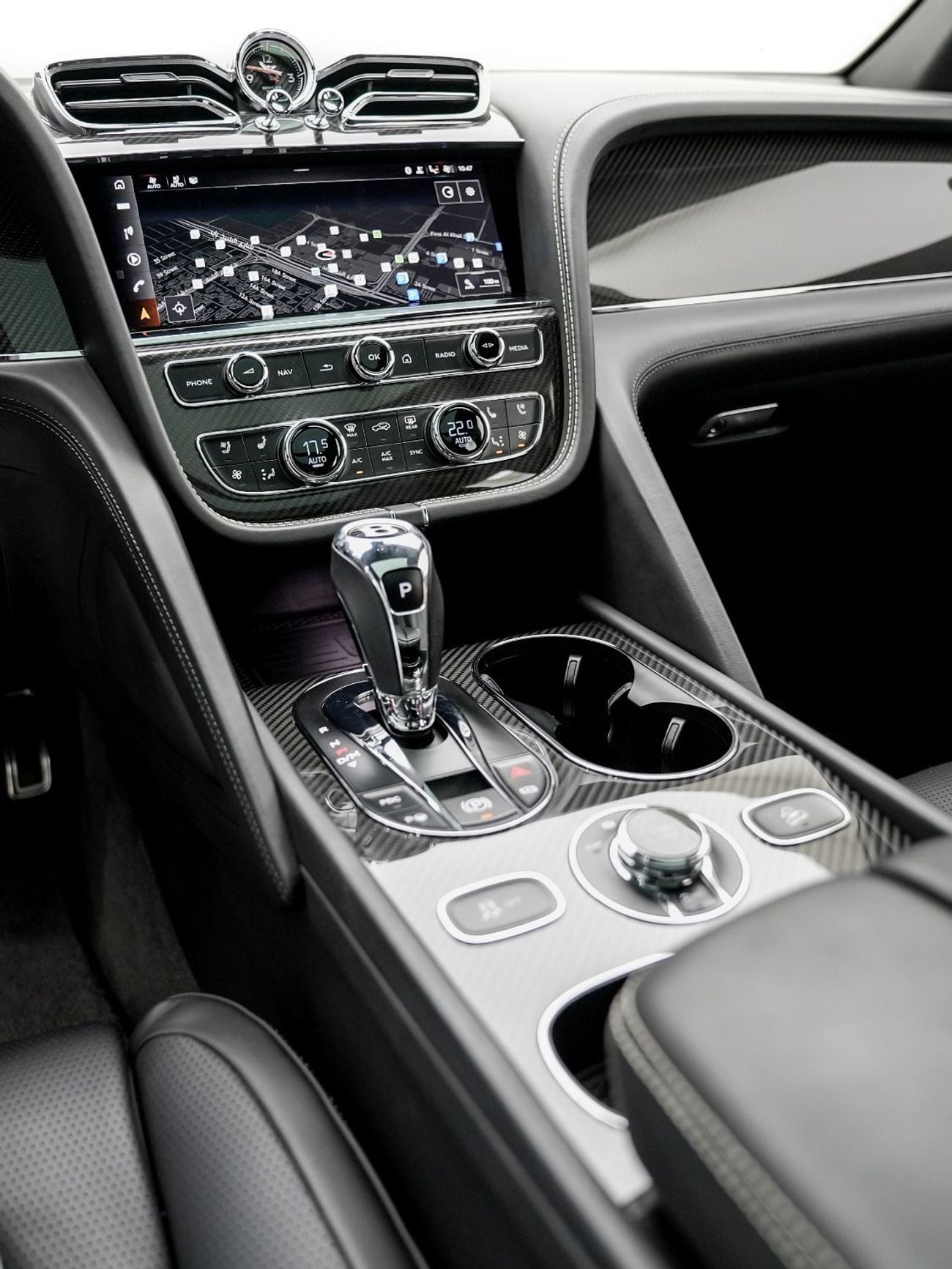 بنتلي بينتايجا Bentayga 4.0T 2021 Bentley Mulliner Blackline, Warranty, Full Bentley Service History, Fully Loaded,