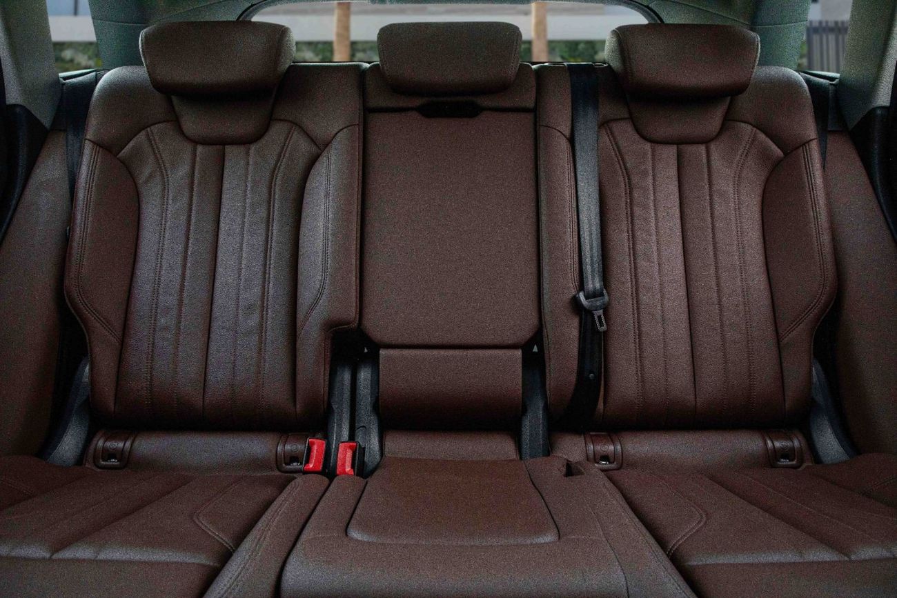 Audi Q5 45 TFSI Quattro Sport S-LINE | 2,742 P.M  | 0% Downpayment | Under Warranty!