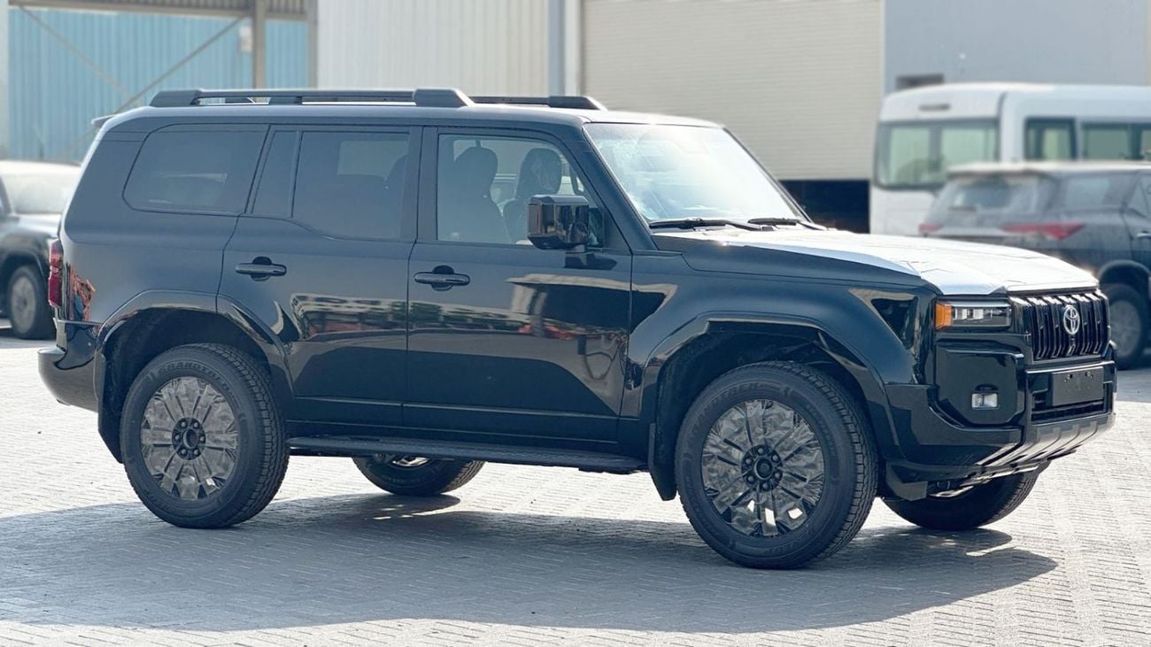 تويوتا برادو PRADO LUXURY / 2.4L V4 PETROL / FULL OPTION / 360 CAMERA WITH HEAD UP DISPLAY / 2026 ONLY FOR AFRICA