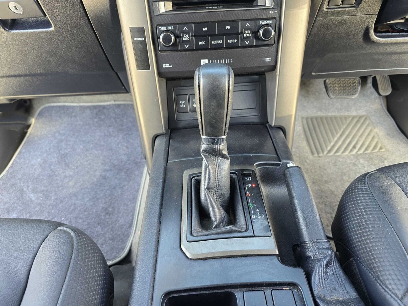 Toyota Prado 4x4 Diesel 2.8L Right Hand Drive (Export only)