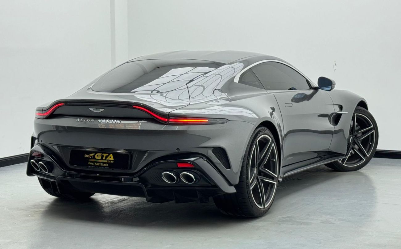 Aston Martin Vantage 2025 Aston Martin Vantage, April 2030 Agency Warranty + Service Contract, Full PPF, GCC
