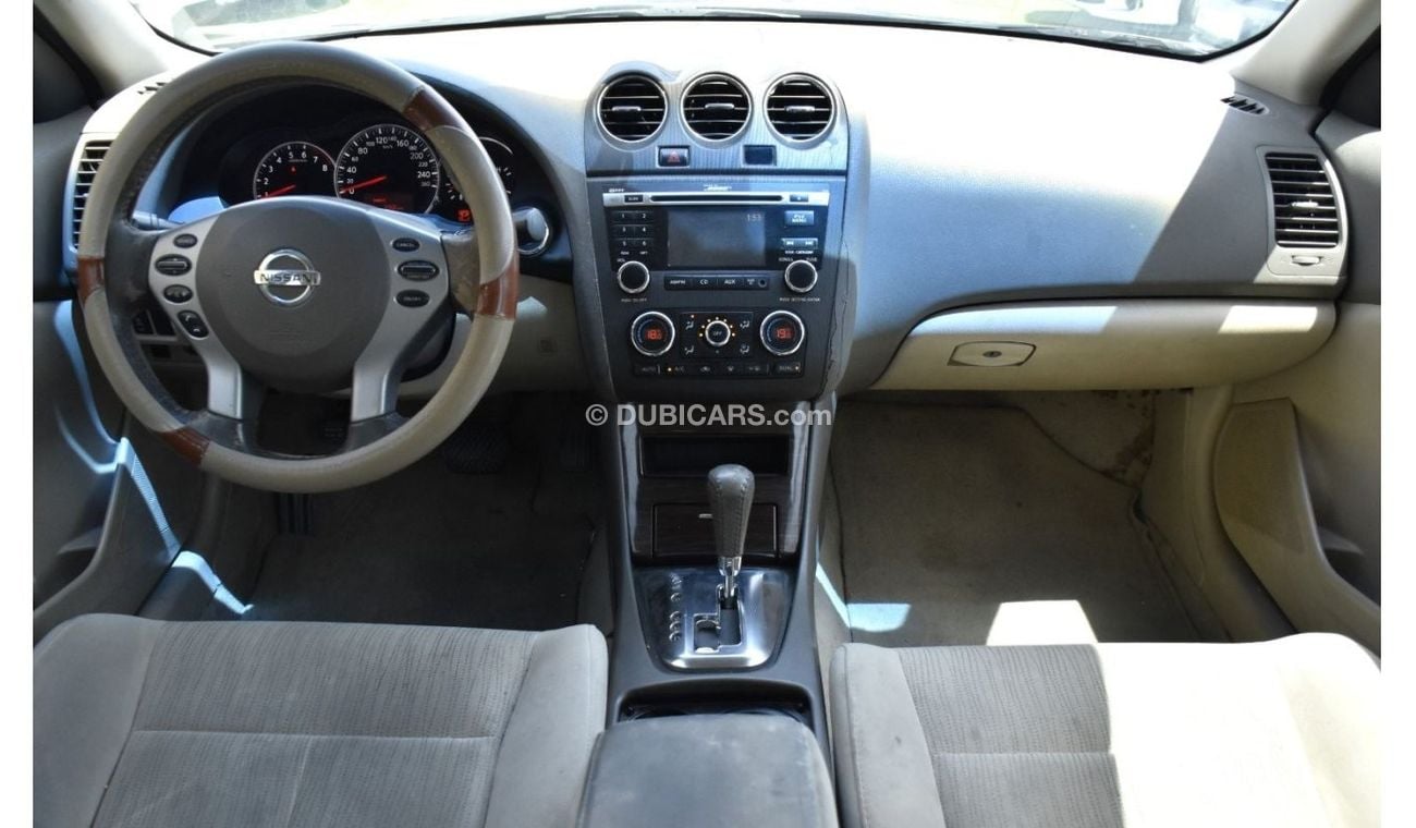 Nissan Altima EXCELLENT DEAL for our Nissan Altima 2.5 S ( 2012 Model ) in Black Color GCC Specs