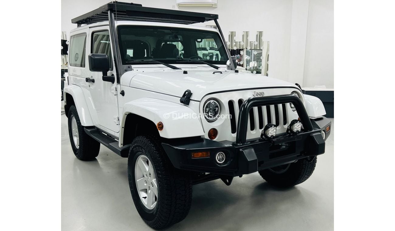 Jeep Wrangler Sahara GCC .. Original Paint .. Perfect Condition .. V6