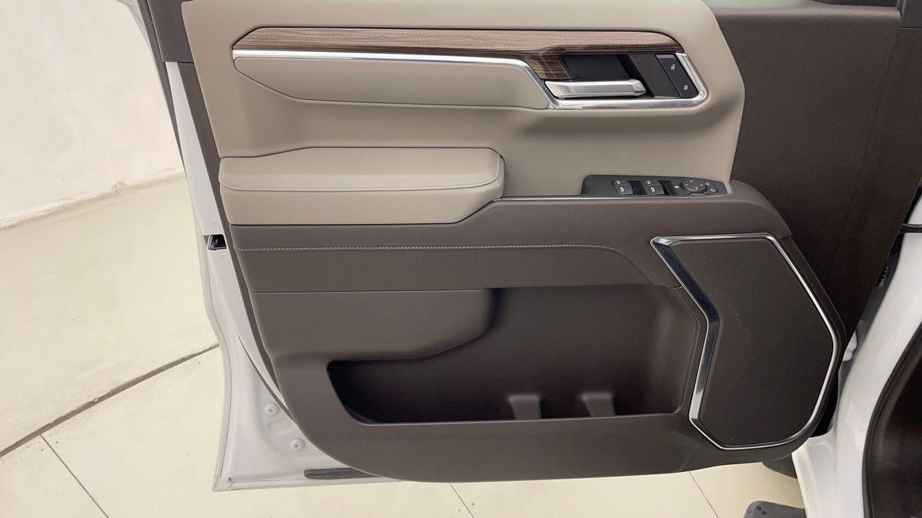 شيفروليه سيلفارادو 2024 LT | AED 2431/Month | 20% DP | 30 Day Return | Warranty