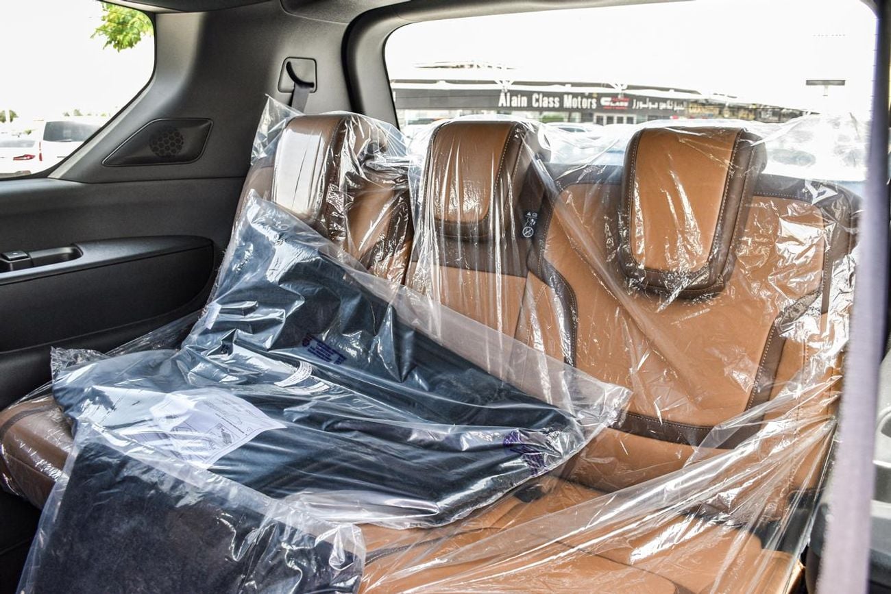 Nissan Patrol 3.8L V6 LE Titanium | GCC | Al Rusomani Warranty