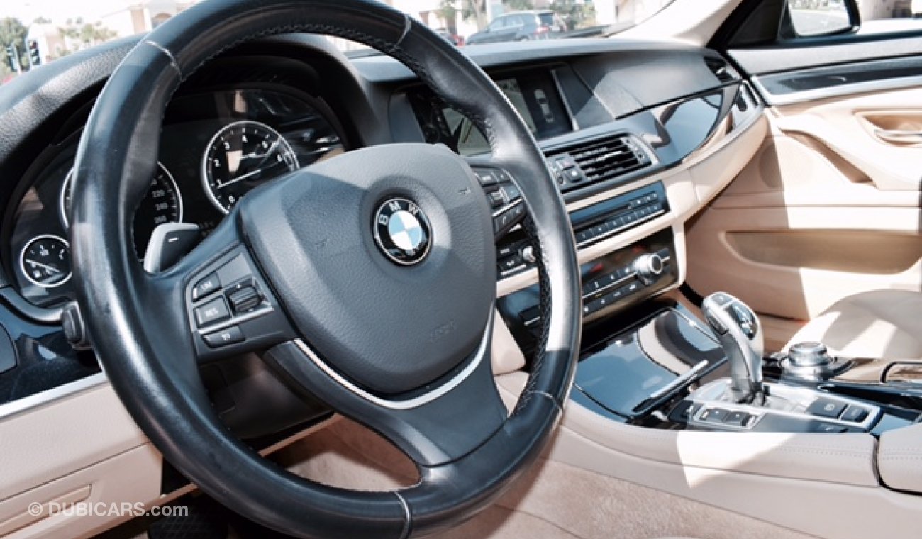 BMW 520i i