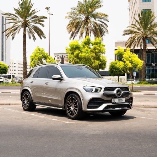 مرسيدس بنز GLE 450 Premium + 3.0L (389 HP)