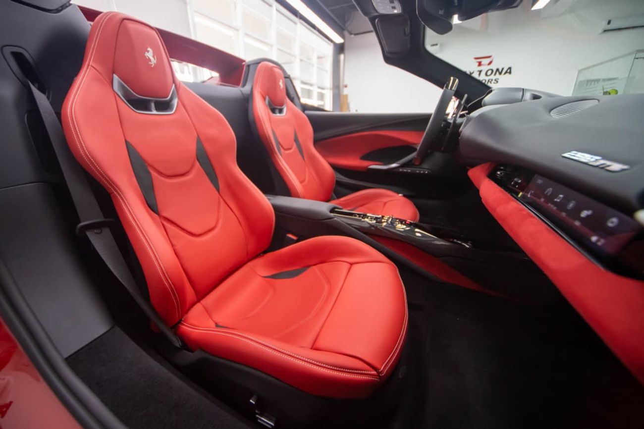 فيراري 296 GTS FERRARI 296 GTS | 2025 | Full Carbon Fiber