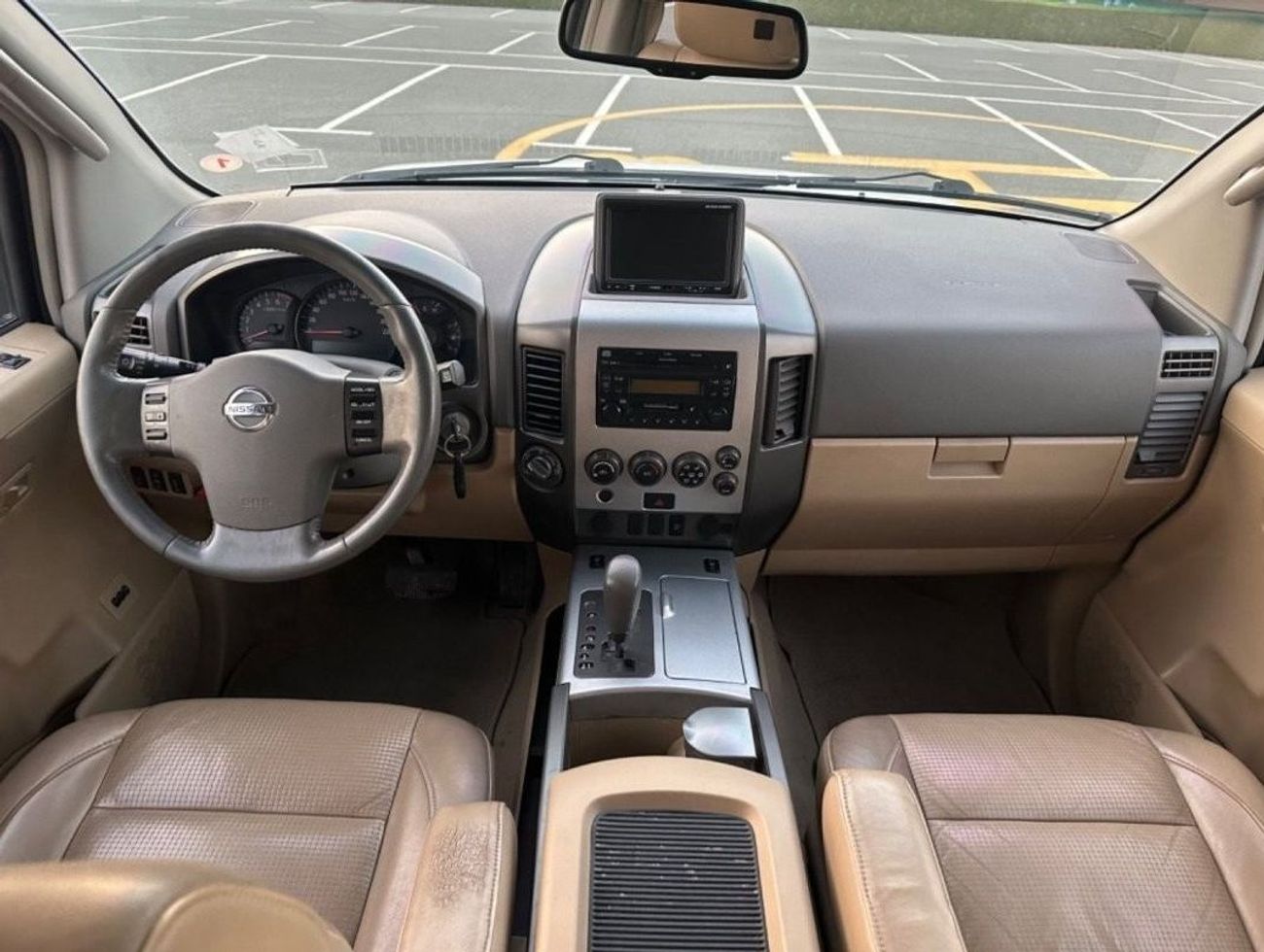 نيسان أرمادا موديل 2007 خليجي فل مواصفات كراسي جلد ومثبت سرعه وفتحه