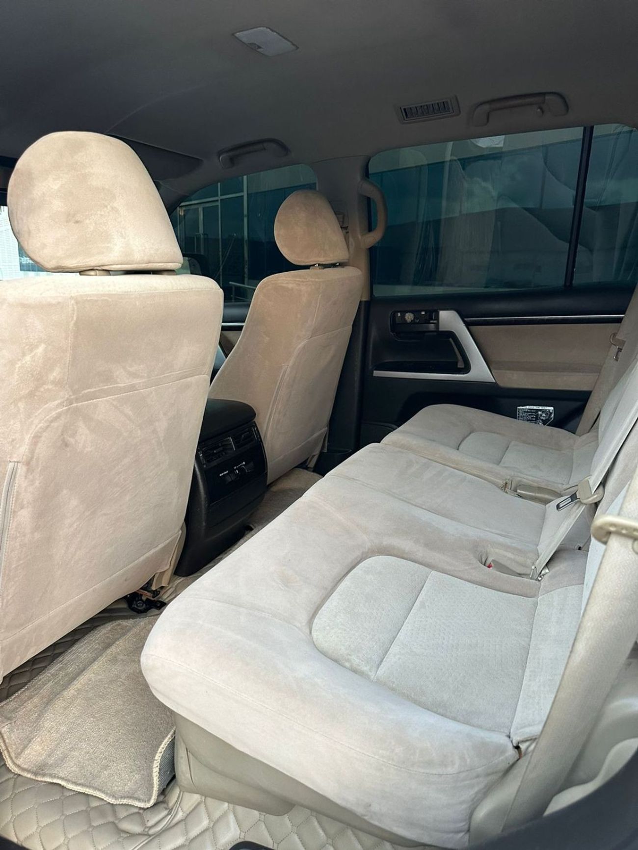 تويوتا لاند كروزر