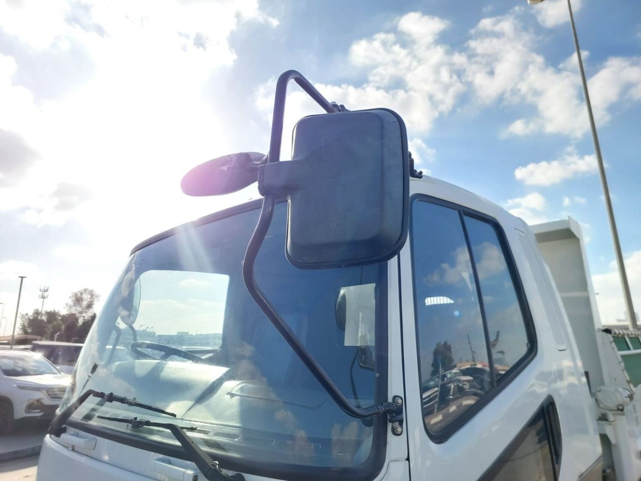 ميتسوبيشي فايتر MITSUBISHI FIGHTER 6D17 TRUCK RHD 1995 MODEL 8.2 L DIESEL MANUAL(PM21127)