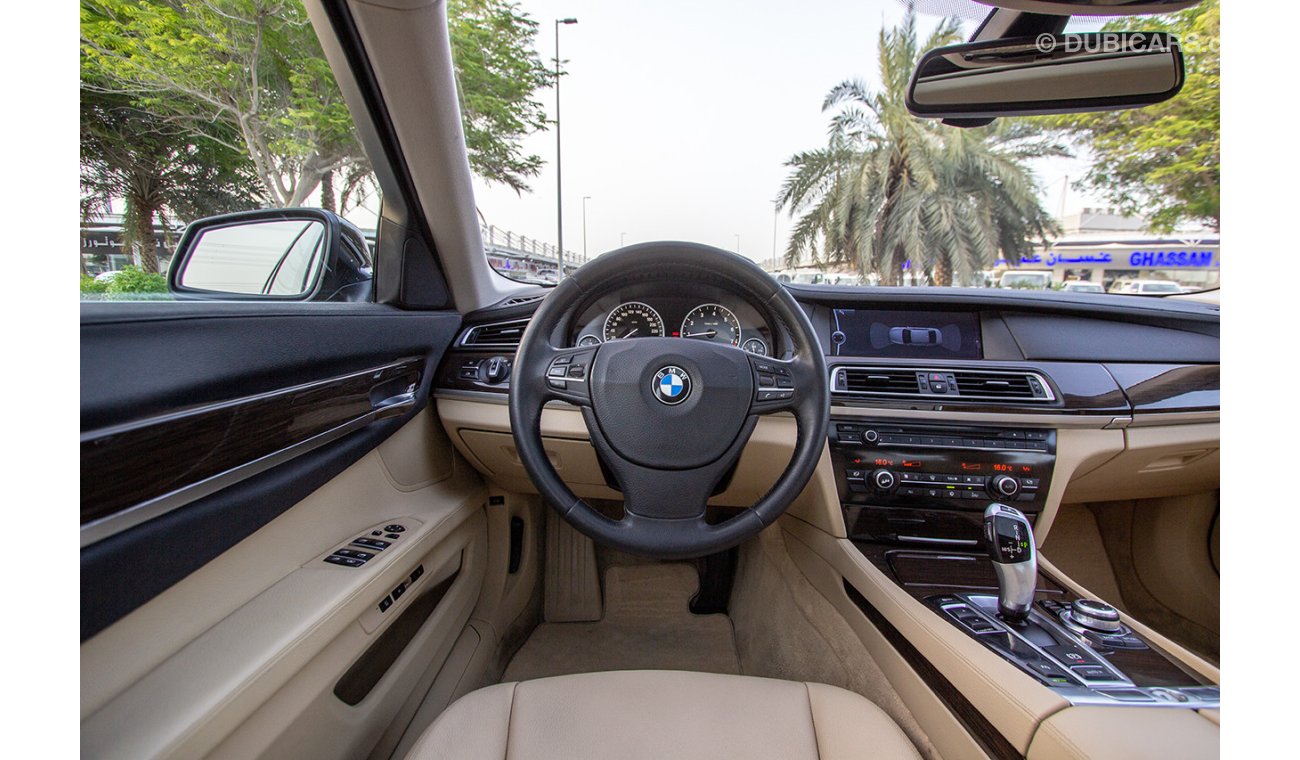 بي أم دبليو 740 BMW 740 LI - 2010 - GCC - ZERO DOWN PAYMENT - 2890 AED/MONTHLY