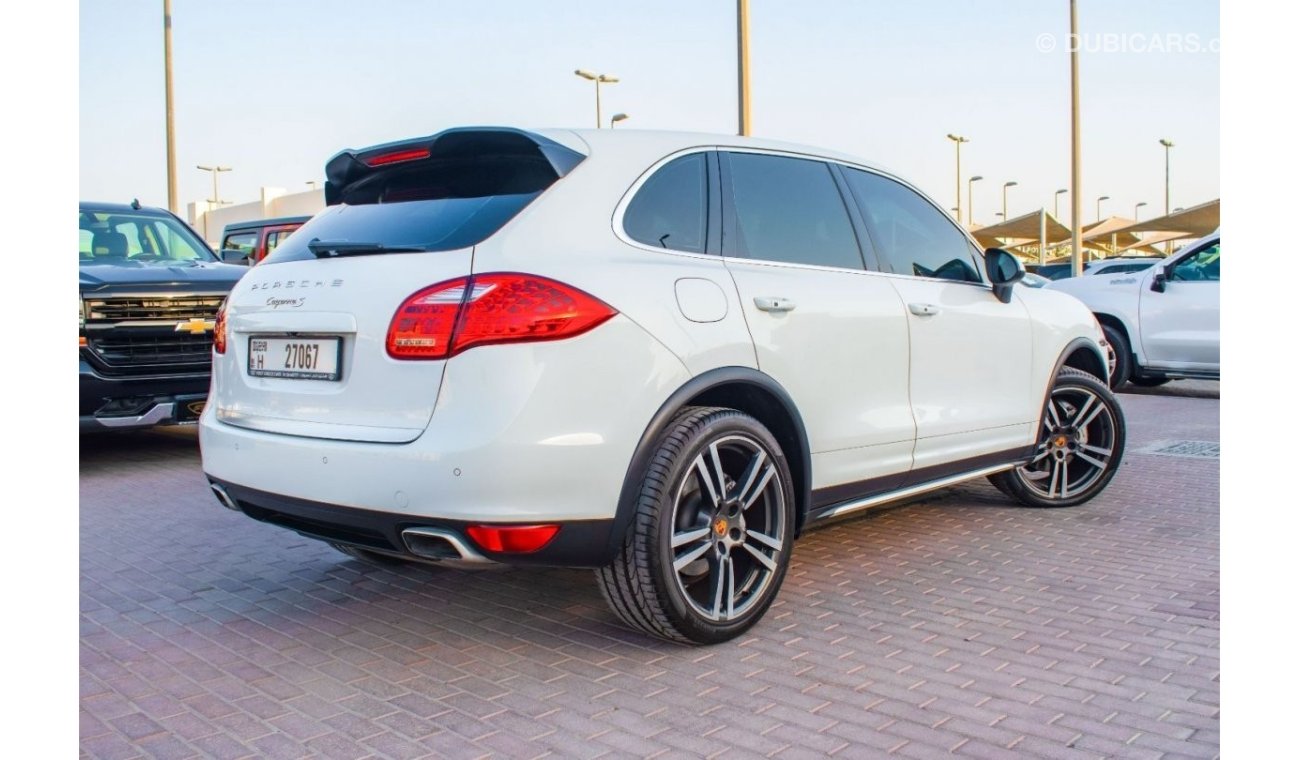 بورش كايان أس 2013 | PORSCHE CAYENNE S | AWD 3.6L V6 | GCC | VERY WELL-MAINTAINED | SPECTACULAR CONDITION | FLEXIB