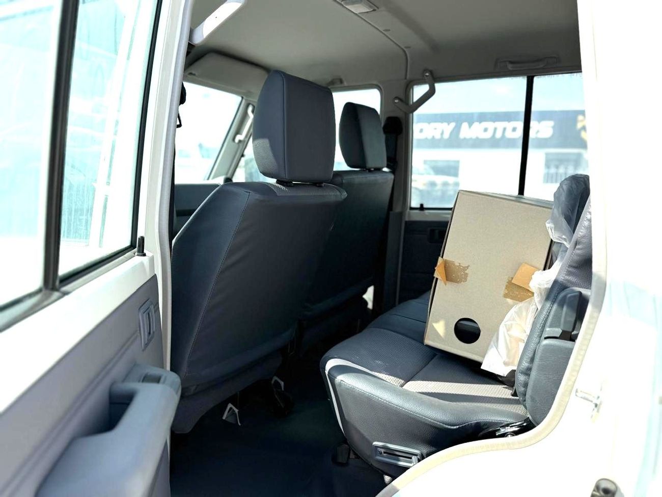 Toyota Land Cruiser Pick Up TOYOTA LC79 Pickup D/C 4.2L Diesel , Diff-Lock , 2024 Model