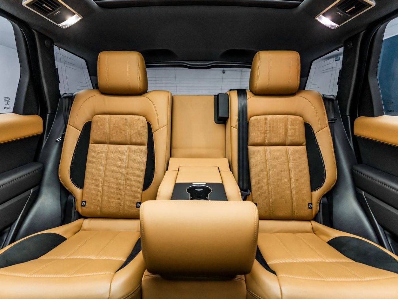 Land Rover Range Rover Sport HSE 3.0L (340 HP) 2020 Range Rover Sport HSE, Land Rover Warranty, Full Service History, Low KMs, GC