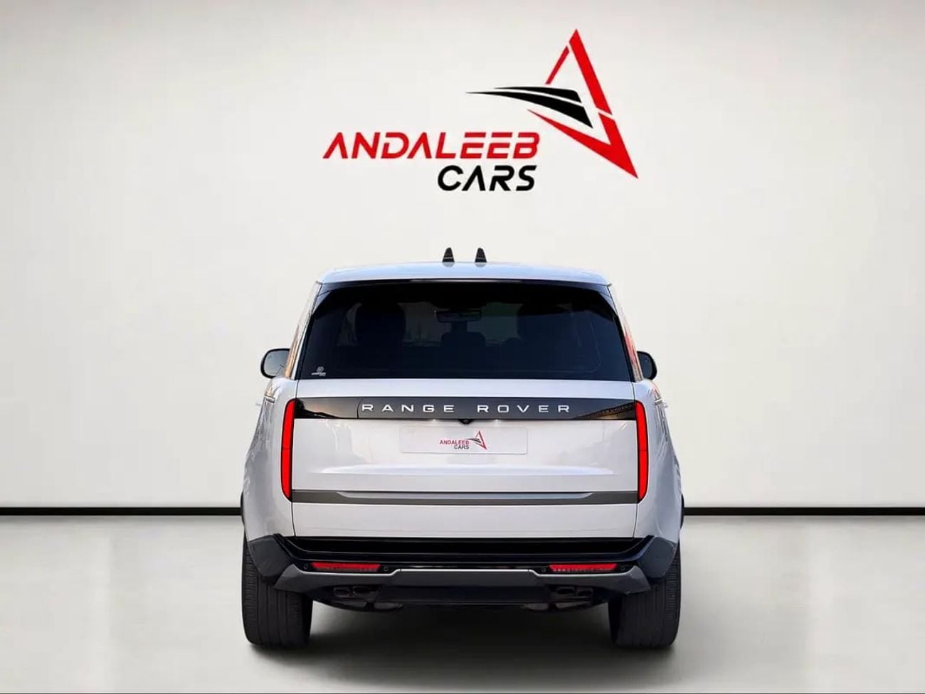 لاند روفر رينج روفر إتش إس إي بي 530 | 4.4L V8 | WARRANTY | SERVICE UNTIL