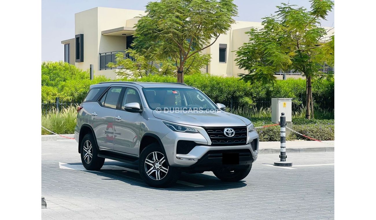 Toyota Fortuner EXR || FSH || Warranty until 2024 || 7 seater || GCC || 0% DP || Pristine Condition
