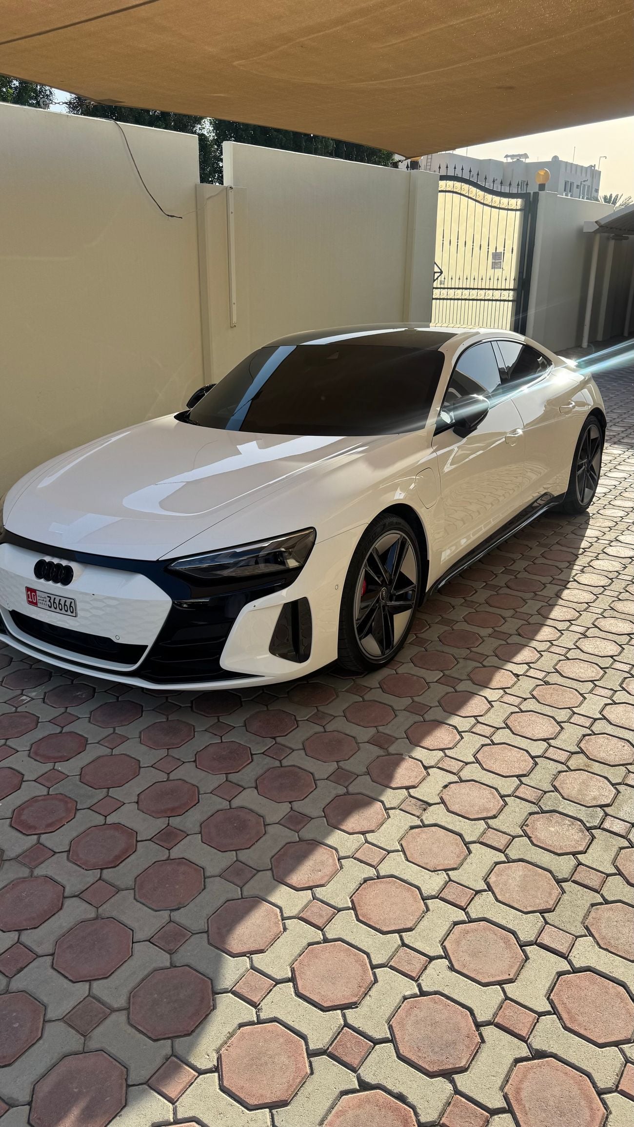 Audi etron GT