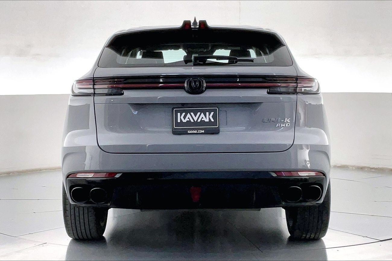 تشنجان يوني ك Limited | عرض العيد الحصري | خالية من أضرار الفيضانات