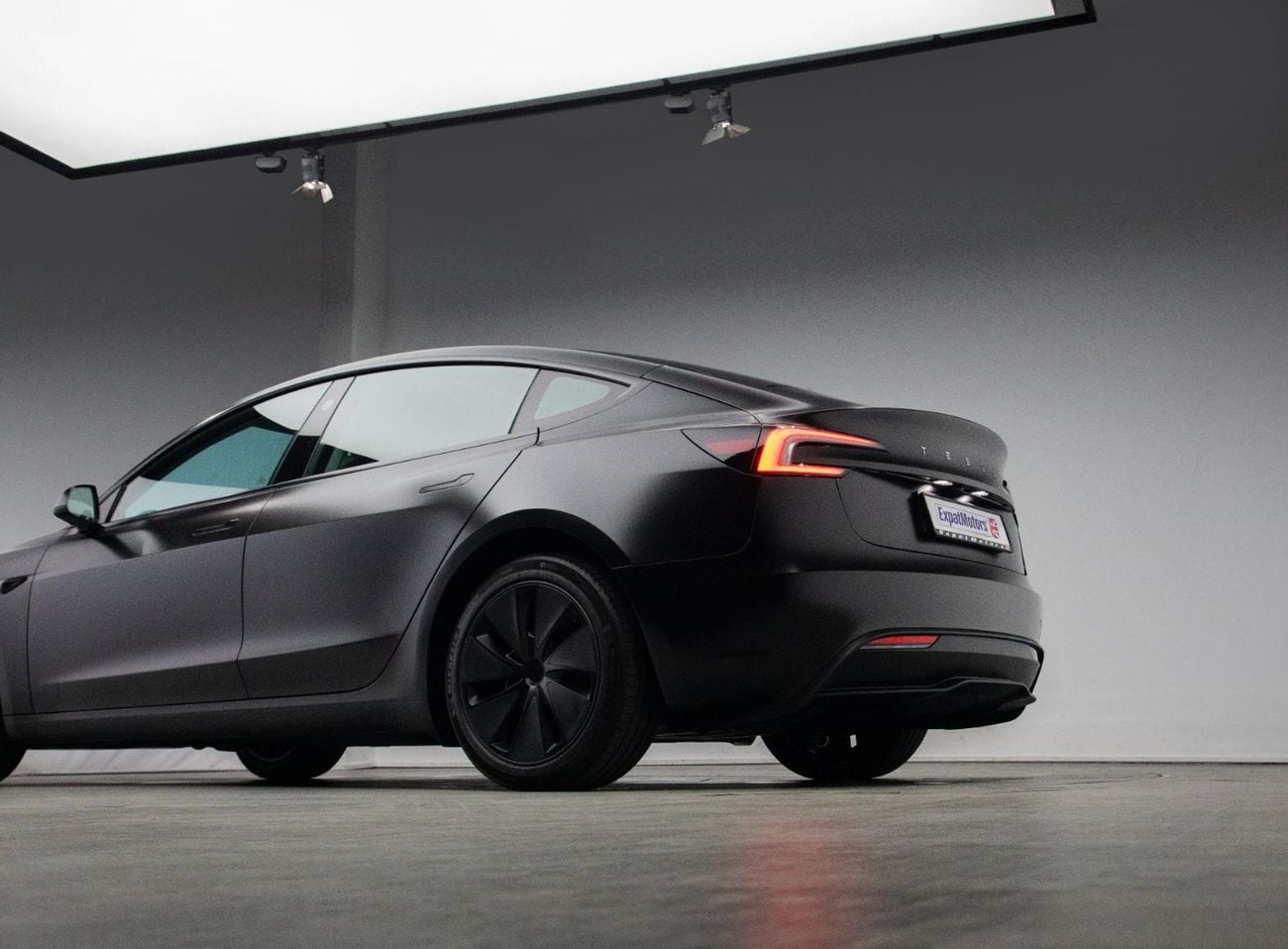 Tesla Model 3 STANDARD RANGE