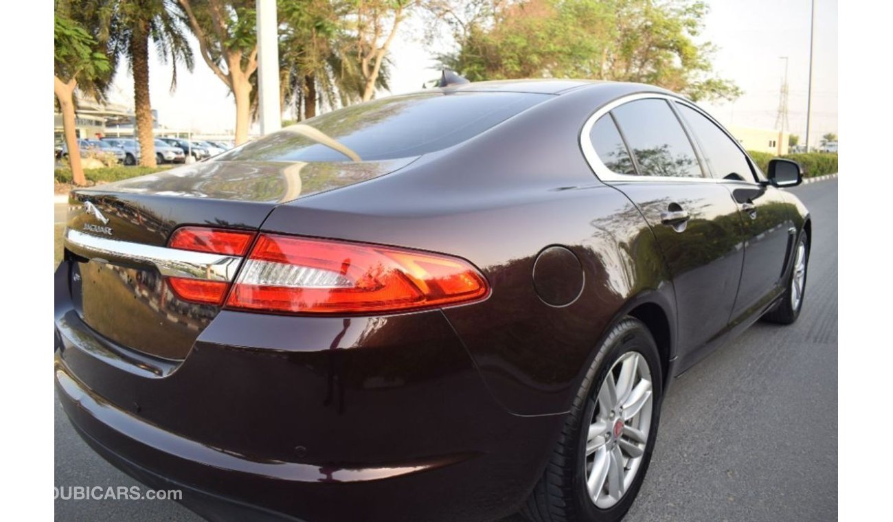 جاغوار XF Luxury - 2015 - GCC Specs - Immaculate Condition