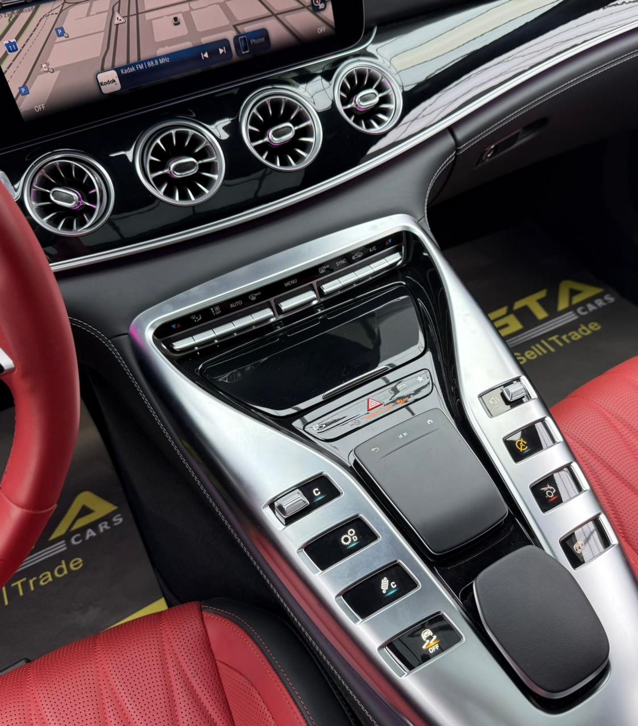 مرسيدس بنز ايه ام جي جي تي 43 STD (4 Door)