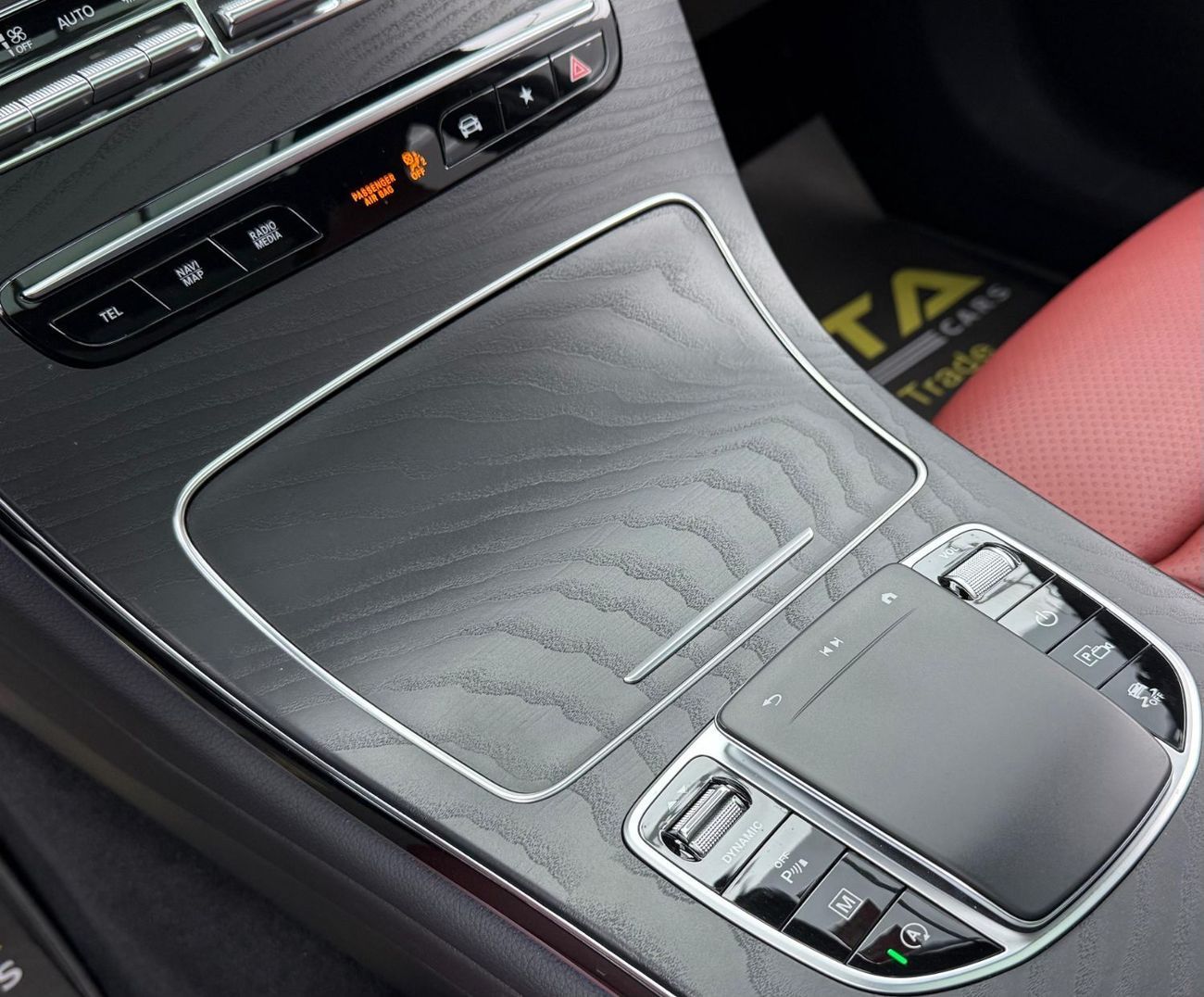 Mercedes-Benz GLC 200 4Matic 2022 Mercedes-Benz GLC200 AMG 4MATIC, Warranty, Full Service History, Very Low Km, GCC