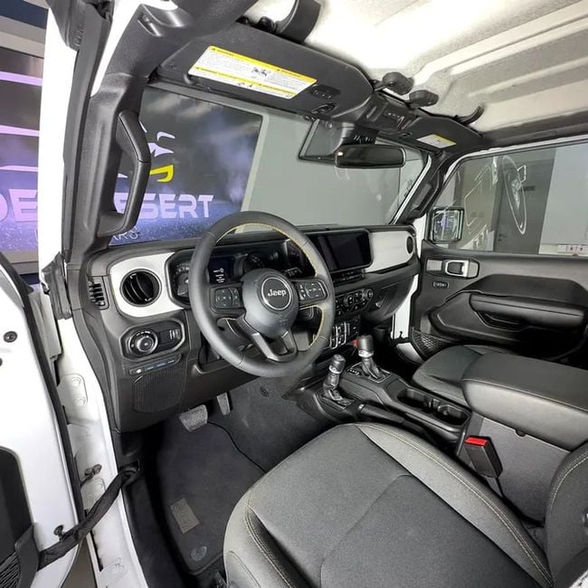 Jeep Wrangler Unlimited SAHARA, миниатюра 23